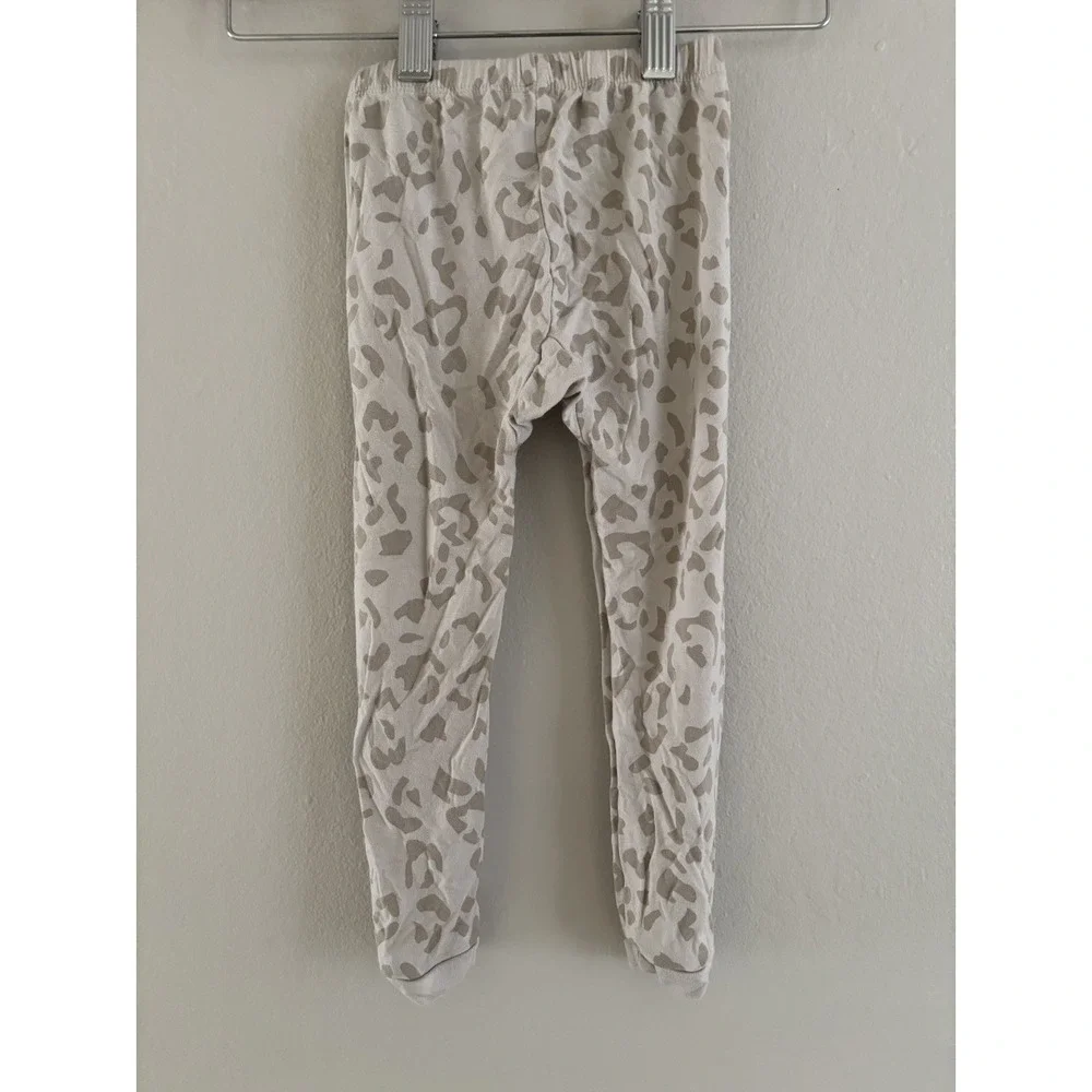 Kyte Baby Short Sleeve 2 Piece Pajama Set Bamboo Oat Leopard Neutral‎ 2T